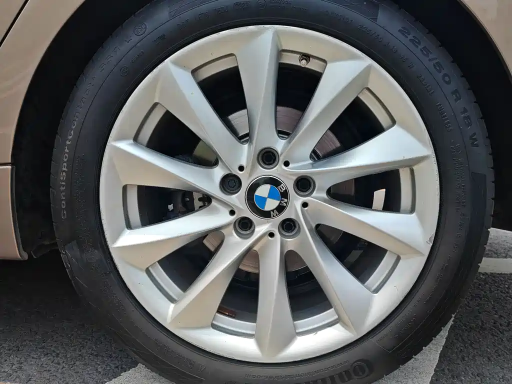 BMW 3 Series GT 2013 — фото 17