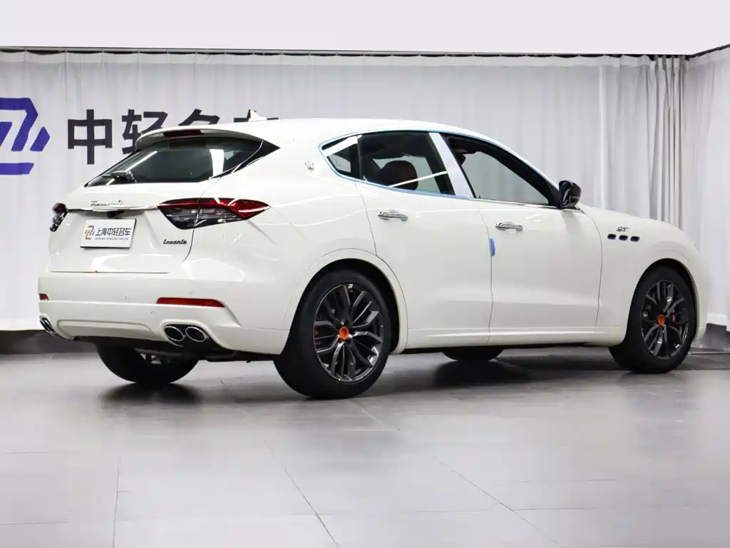 Maserati Levante 2024 — фото 3