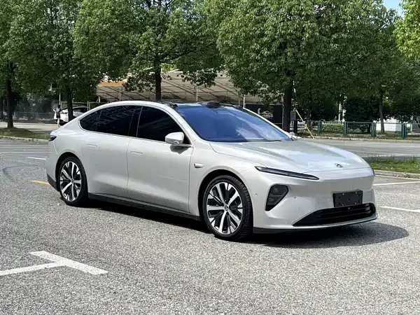 NIO ET7 2023