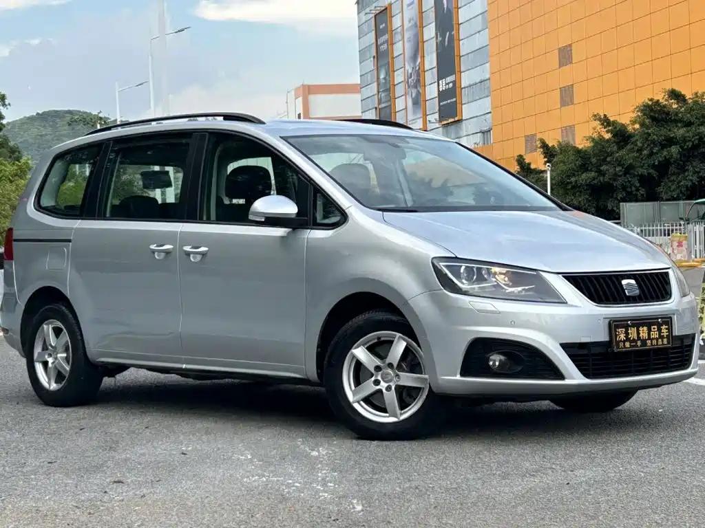 SEAT Alhambra 2014 — фото 13