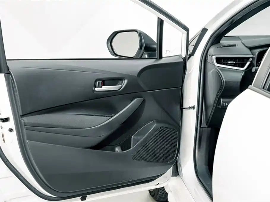 Toyota Levin 2023 — фото 15