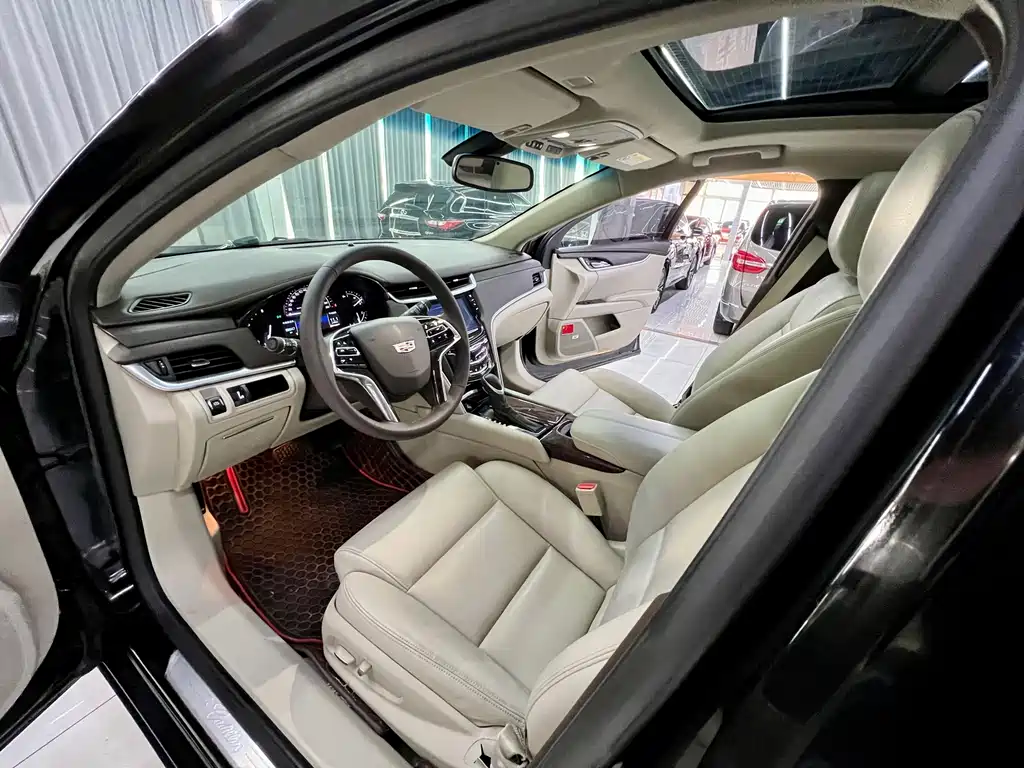 Cadillac XTS 2017 — фото 9