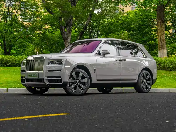 Rolls-Royce Cullinan 2022