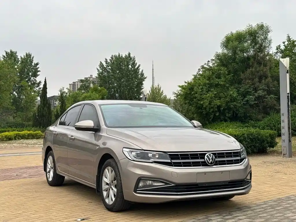 Volkswagen Bora 2021