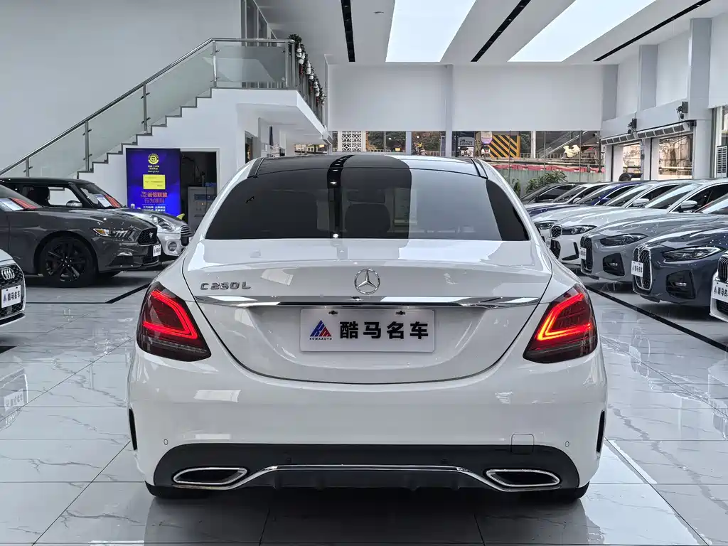 Mercedes-Benz C-Class 2021 — фото 14
