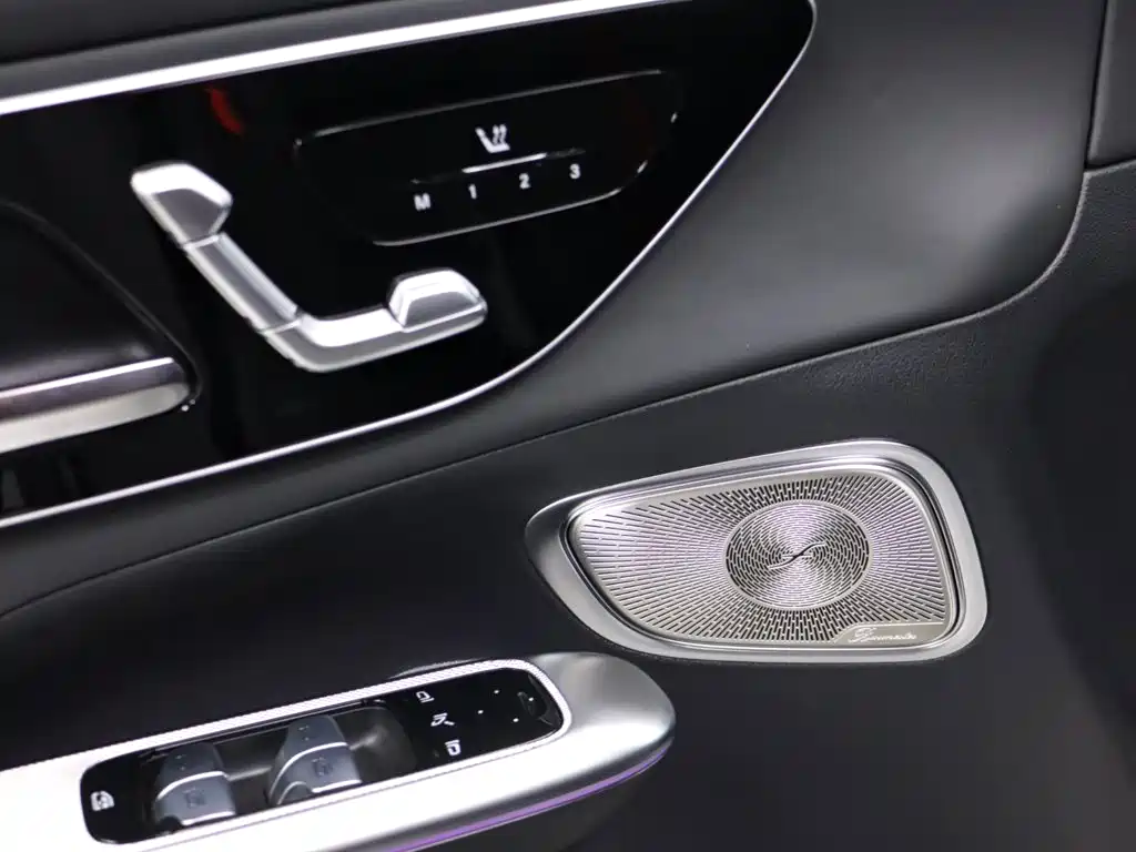 Mercedes-Benz GLC AMG 2026 — фото 7