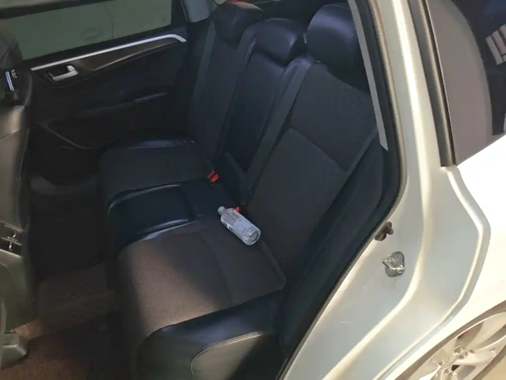 Honda Jade 2018 — фото 17