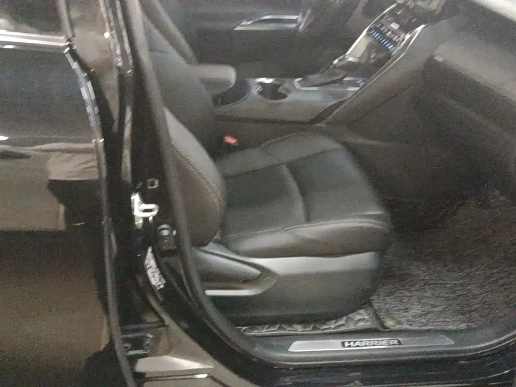 Toyota Harrier 2022 — фото 20