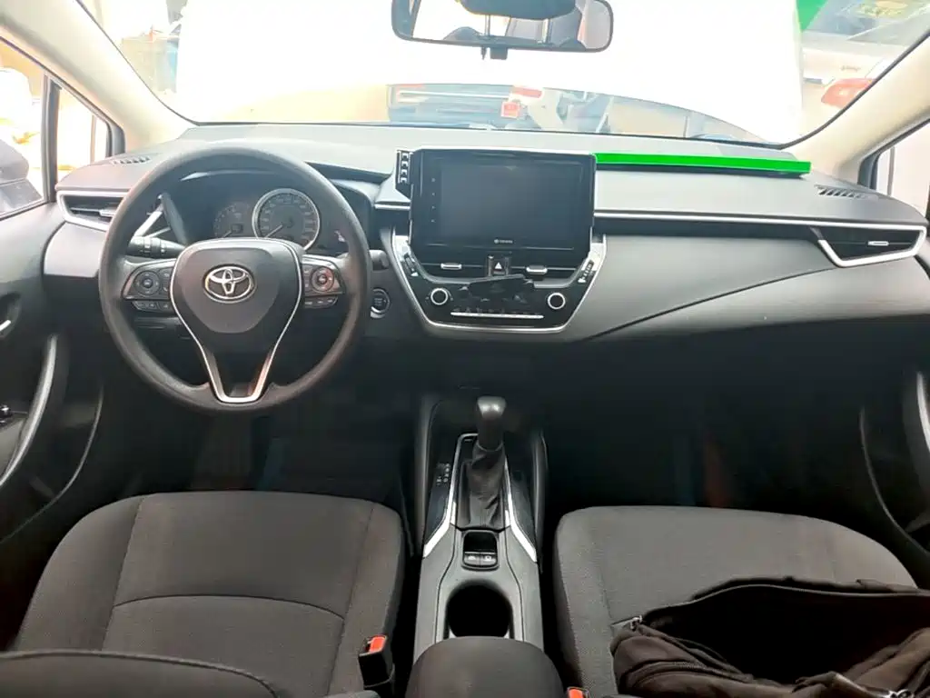 Toyota Corolla 2020 — фото 10