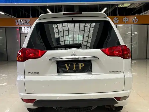 Mitsubishi Pajero Jinchang 2013