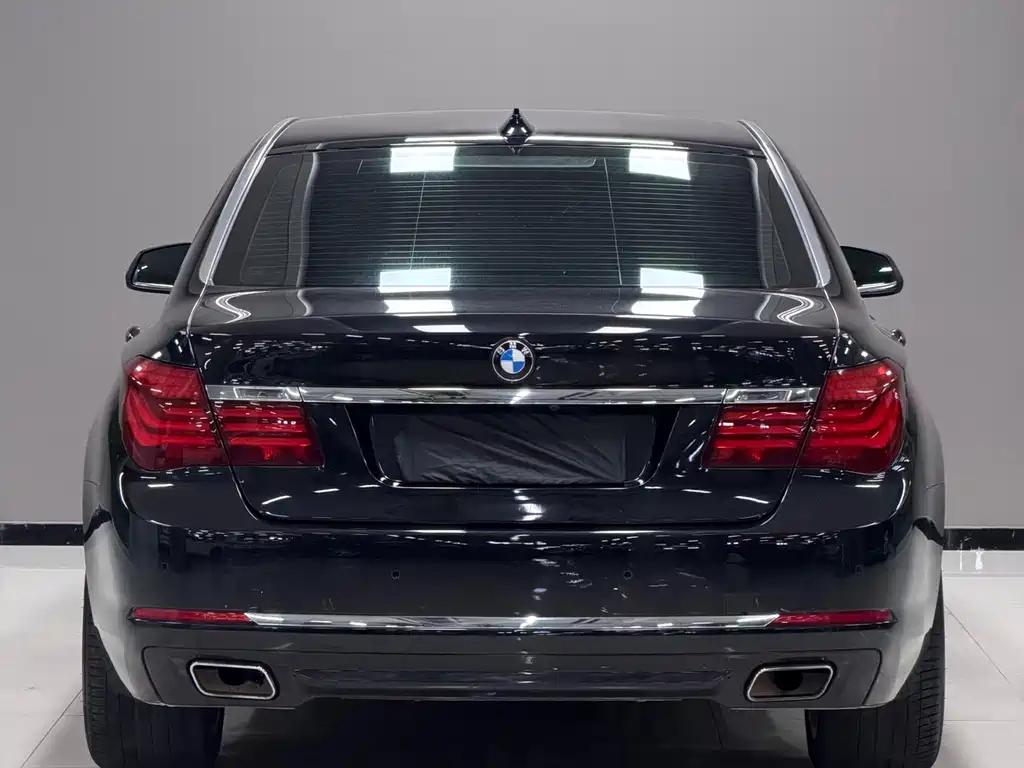 BMW 7 Series 2014 — фото 4
