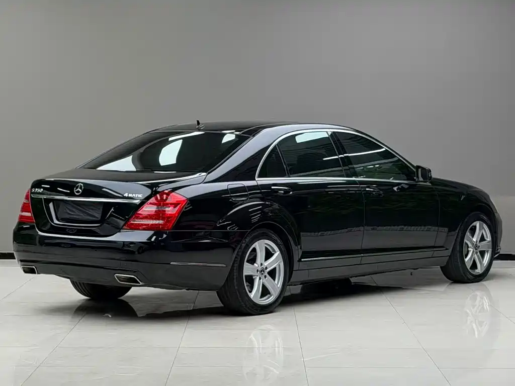 Mercedes-Benz S-Class 2010 — фото 2