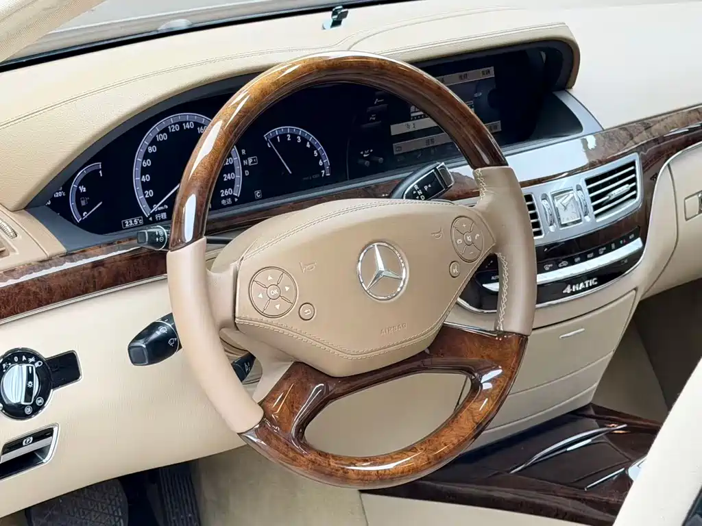 Mercedes-Benz S-Class 2010 — фото 7