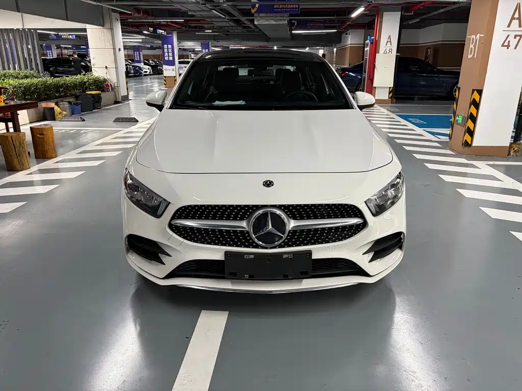 Mercedes-Benz A-Class 2019 — фото 2