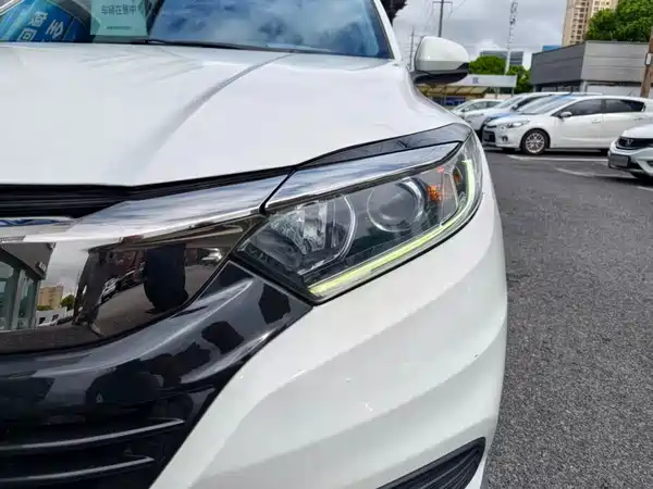 Honda Vezel 2021