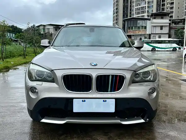 BMW X1 2012