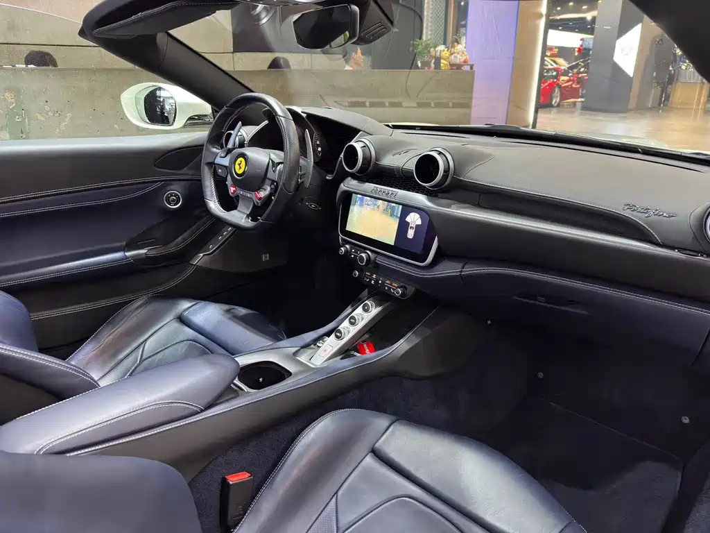 Ferrari Portofino 2019 — фото 16