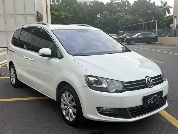Volkswagen Sharan 2015