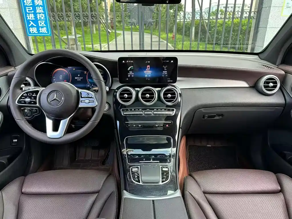 Mercedes-Benz GLC 2020 — фото 4