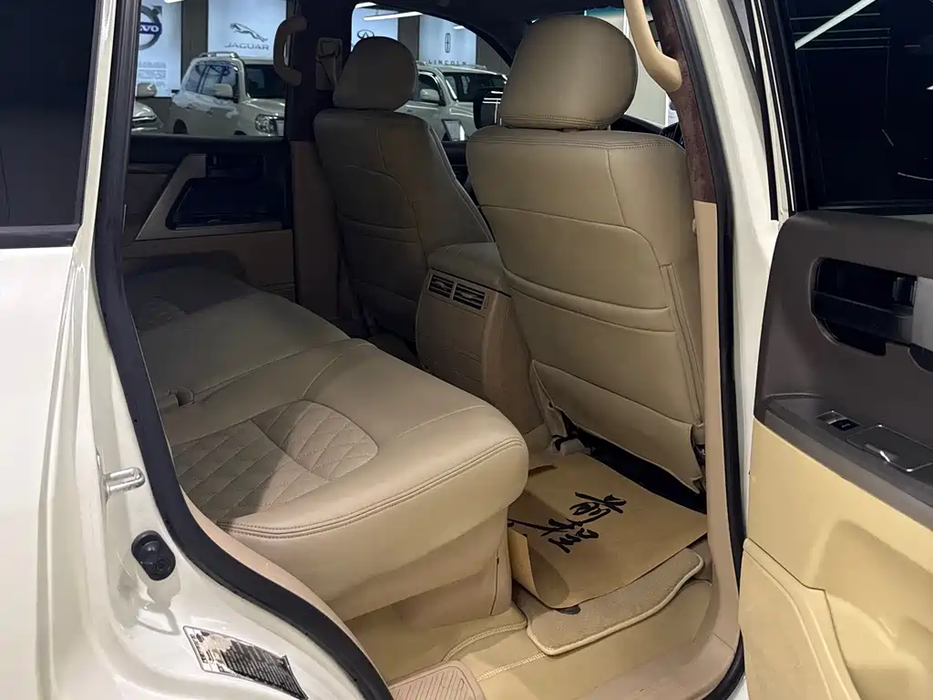 Toyota Land Cruiser 2016 — фото 14