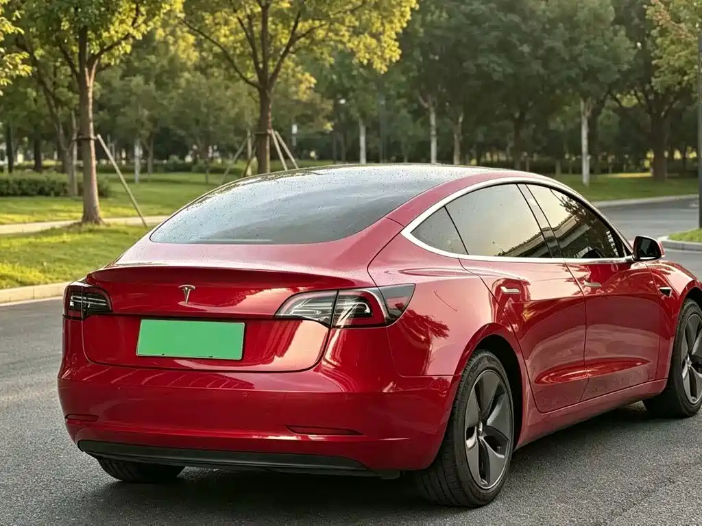 Tesla Model 3 2019 — фото 9