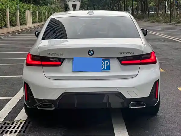 BMW 3 Series 2023
