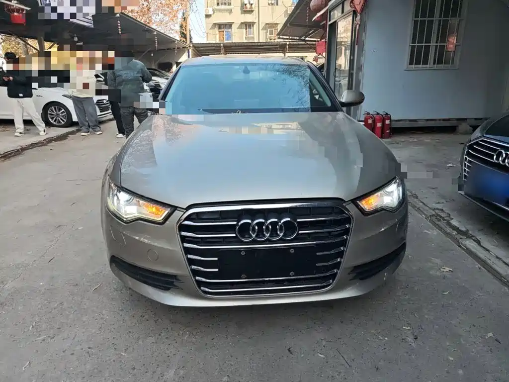 Audi A6L 2016
