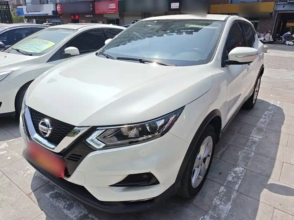 Nissan Qashqai 2022 — фото 1