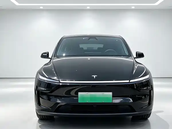 Tesla Model Y 2026