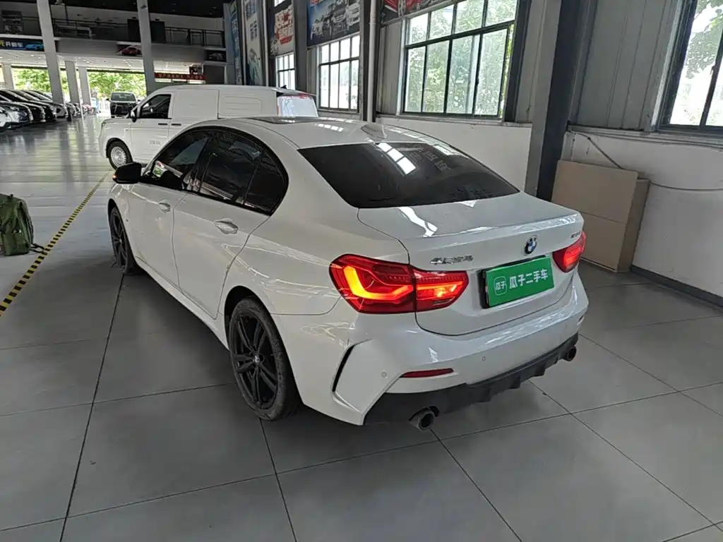 BMW 1 Series 2022