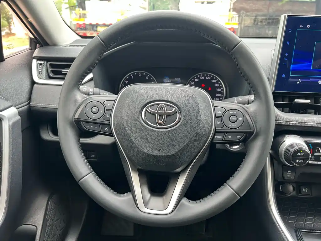 Toyota Wildlander 2022 — фото 12