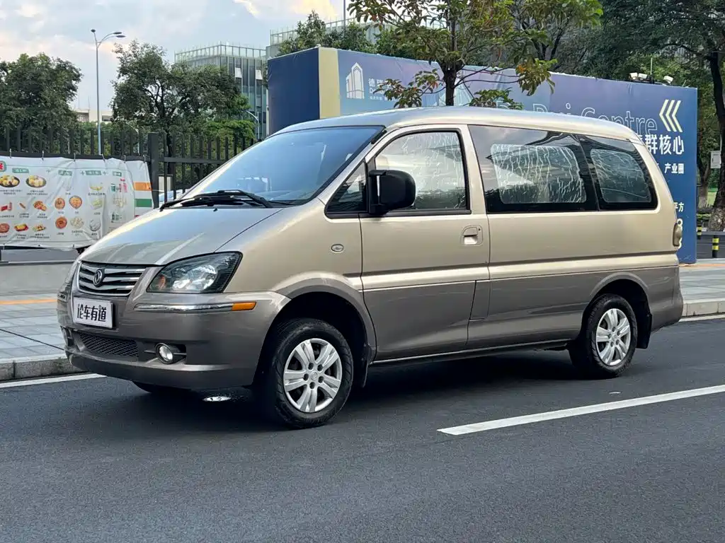 Dongfeng Lingzhi 2016