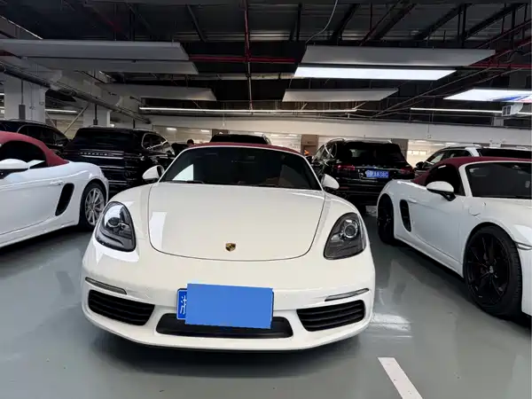 Porsche 718 2017