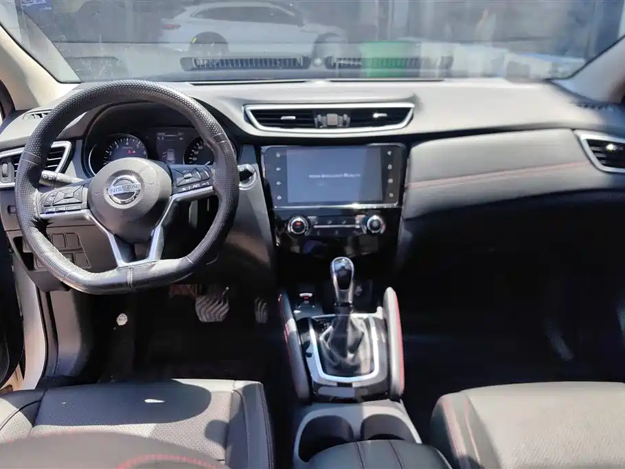 Nissan Qashqai 2021 — фото 12