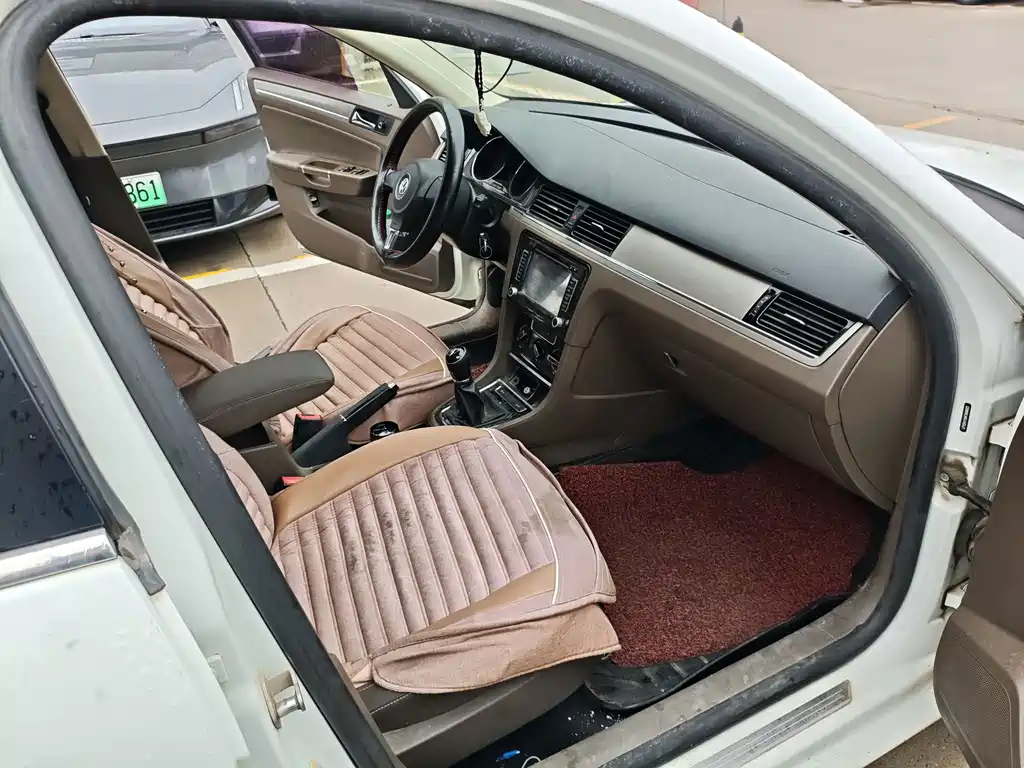 Volkswagen Bora 2015