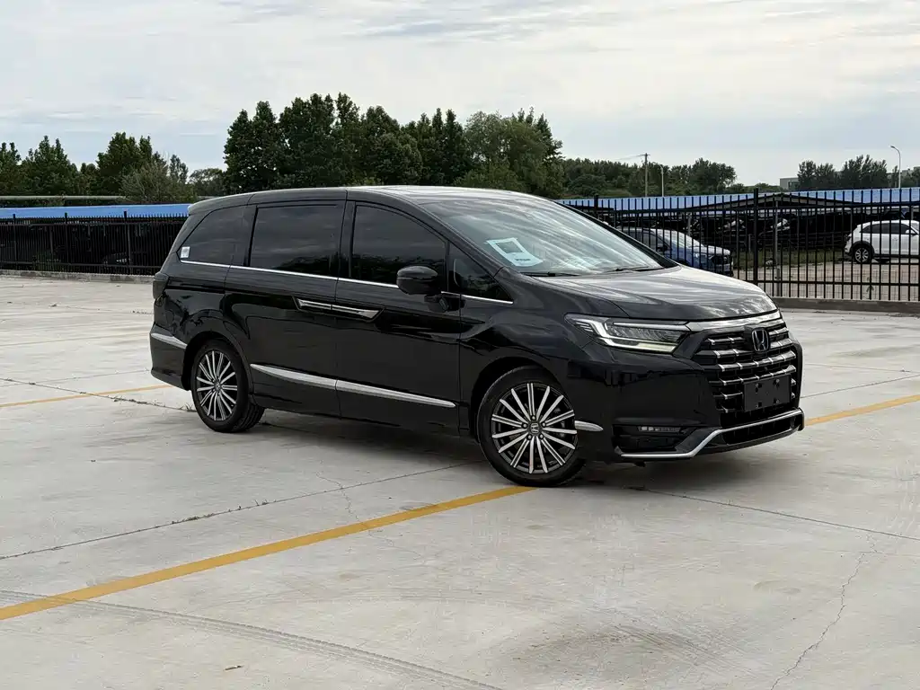 Honda Elysion 2023