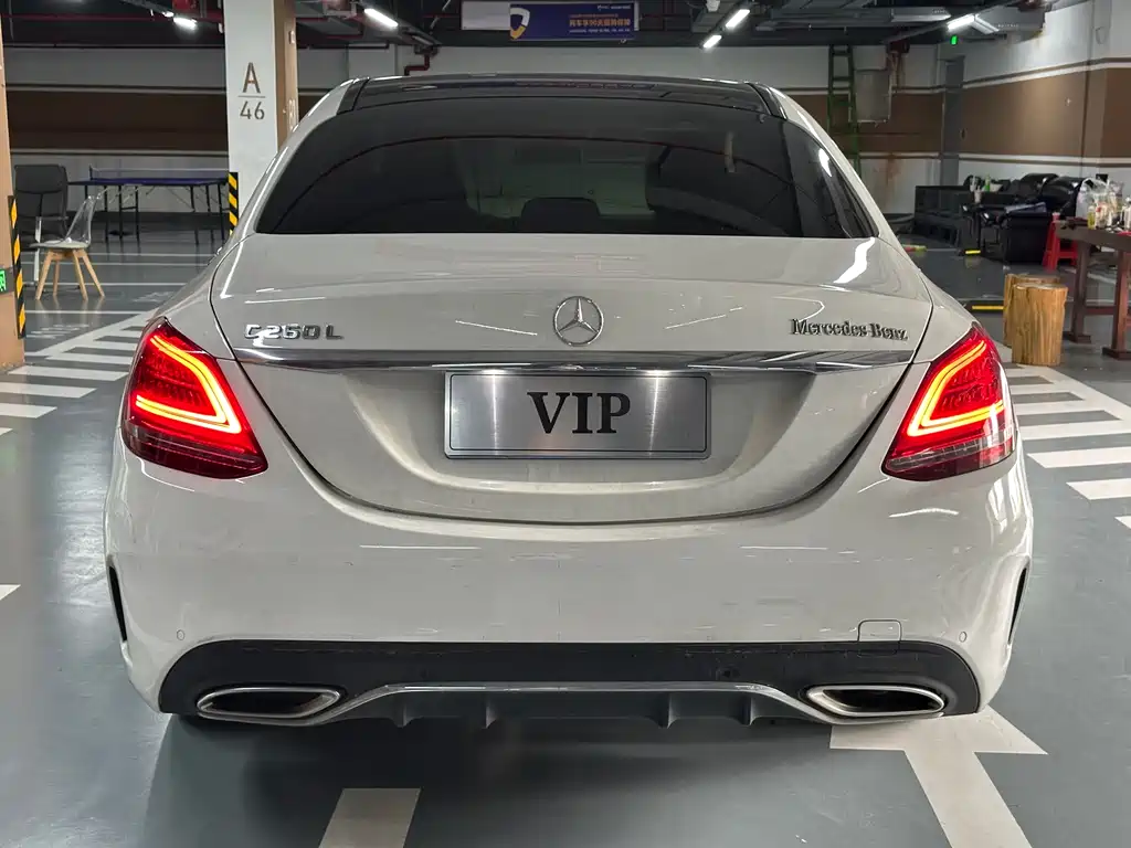 Mercedes-Benz C-Class 2019