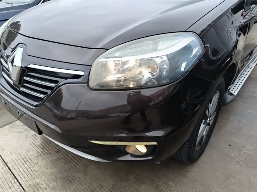 Renault Koleos 2015 — фото 24