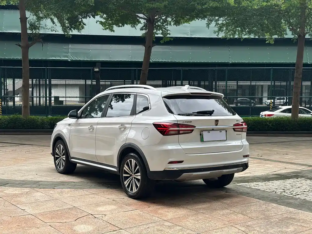 Roewe RX5 New Energy 2018 — фото 18