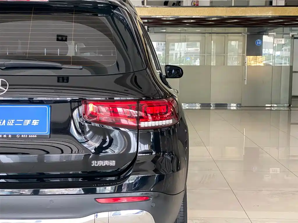 Mercedes-Benz GLB 2021 — фото 19