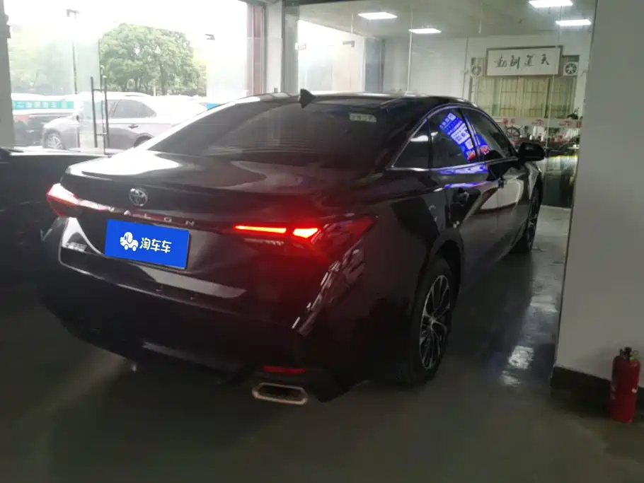 Toyota Avalon 2024