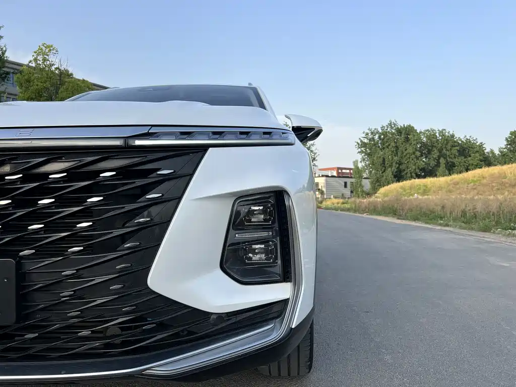 Roewe RX5 MAX 2022 — фото 20