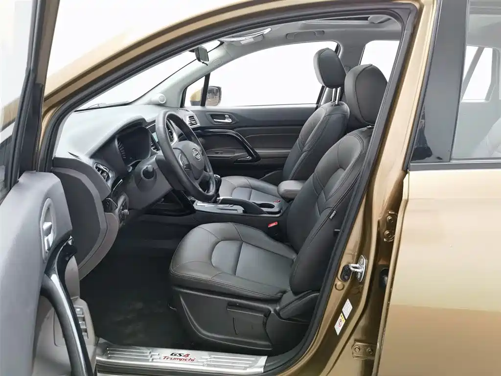 GAC Motor Trumpchi GS4 2016 — фото 10