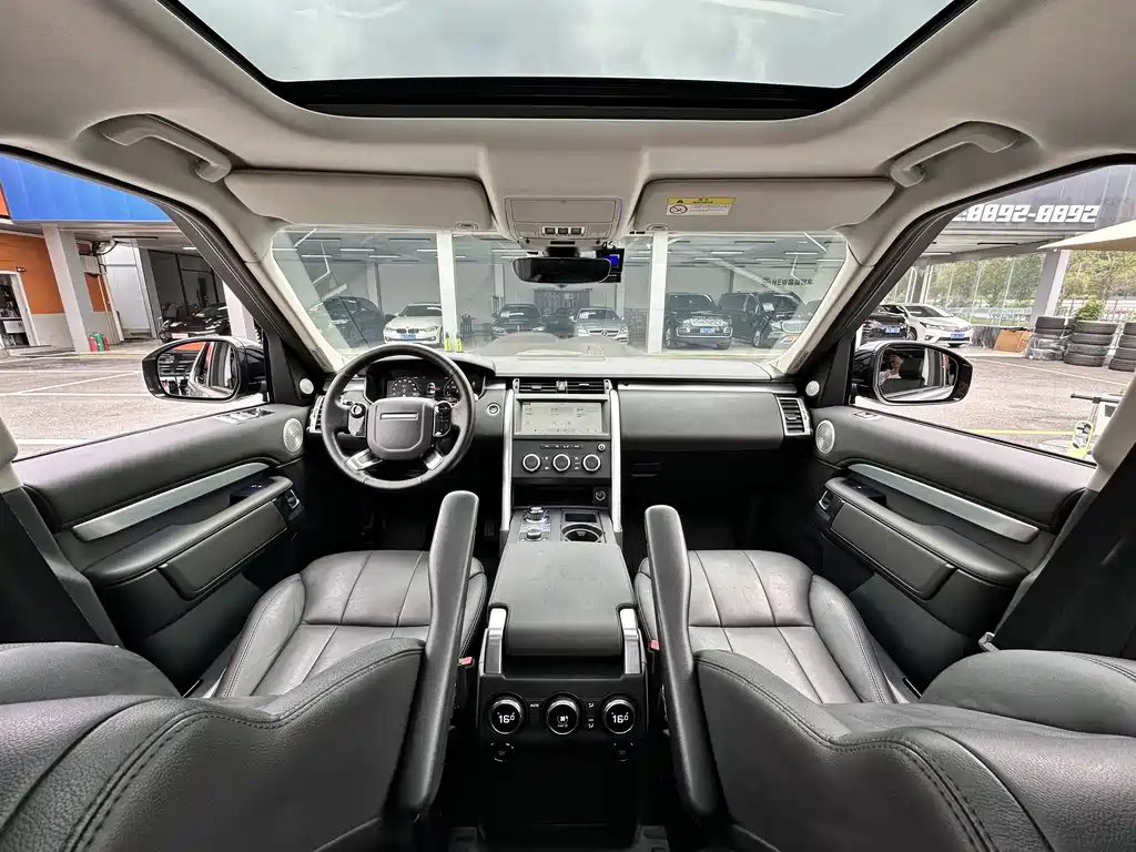 Land Rover Discovery 2020 — фото 4