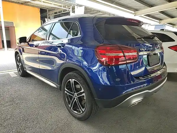 Mercedes-Benz GLA 2018