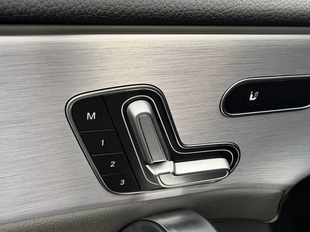 Mercedes-Benz Mercedes CLA AMG 2021 — фото 17