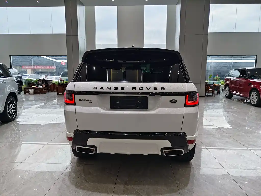 Land Rover Range Rover Sport 2022 — фото 10
