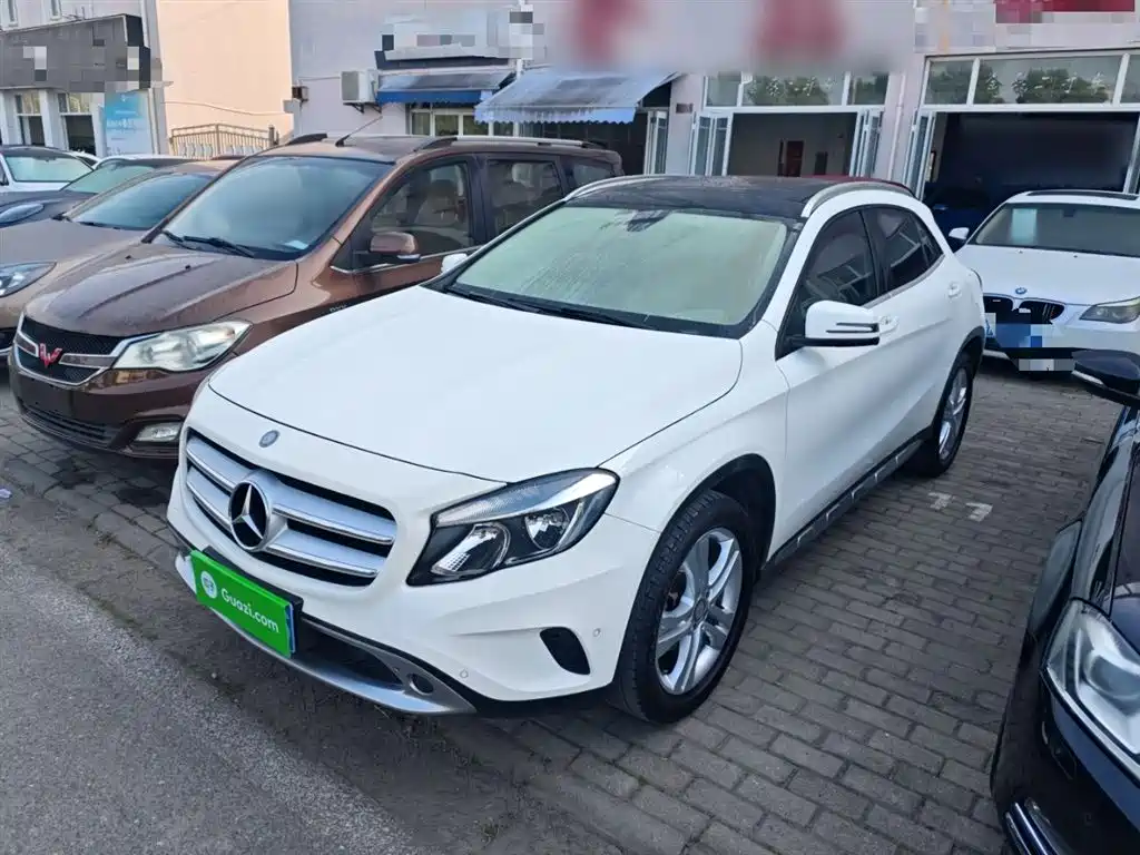 Mercedes-Benz GLA 2017 — фото 1
