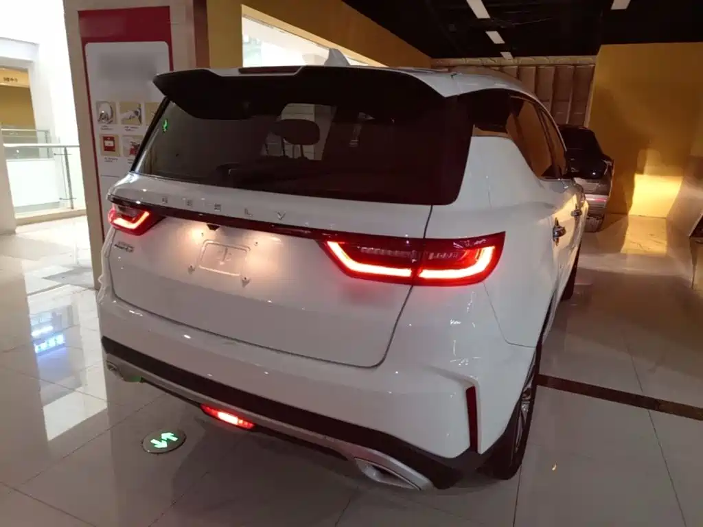 Geely Vision X6 2023