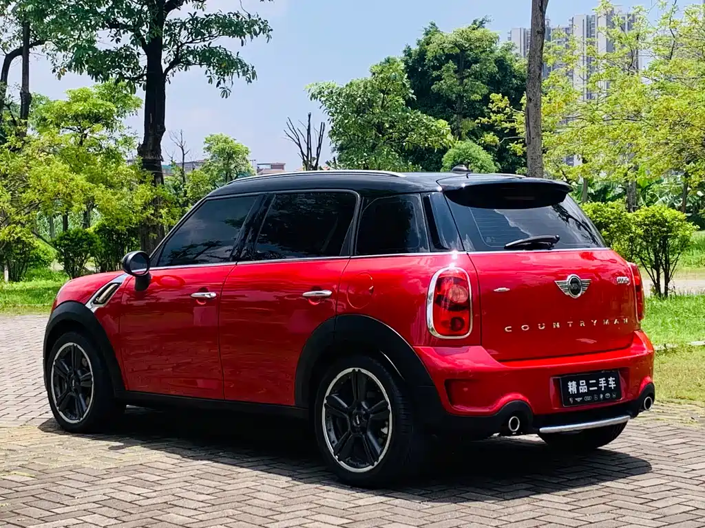 MINI Countryman 2016